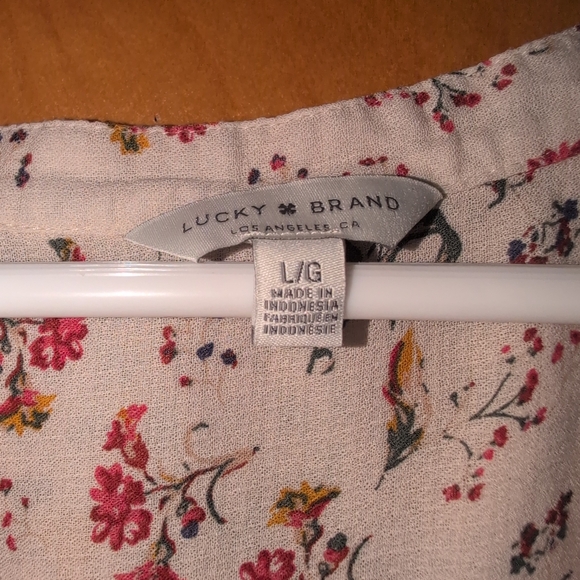 Lucky Brand Woman's Large Top - Picture 2 of 3